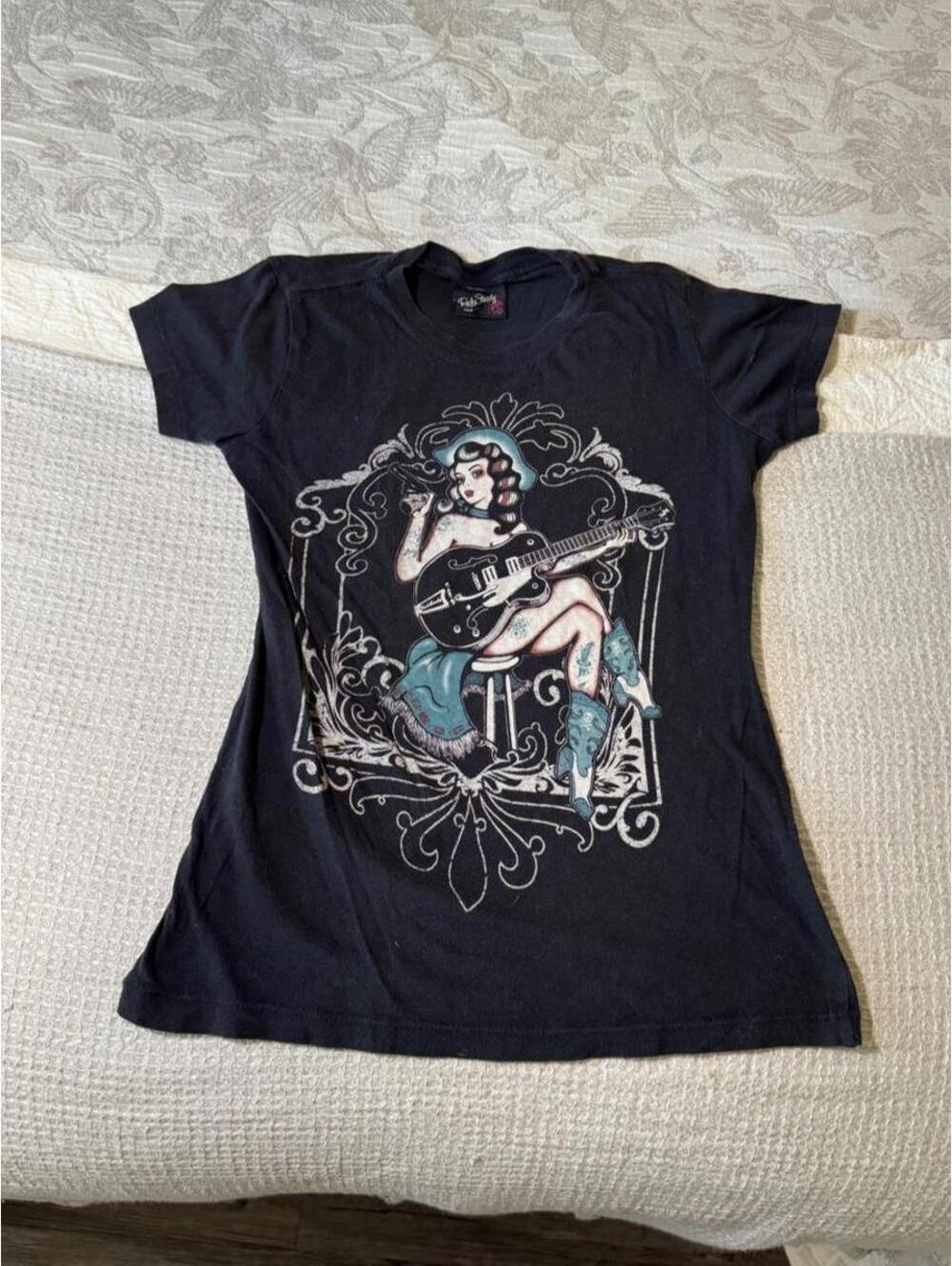 y2k rock steady graphic grunge t-shirt
